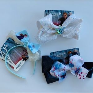 Frozen Ana & Elsa hair accessories bows